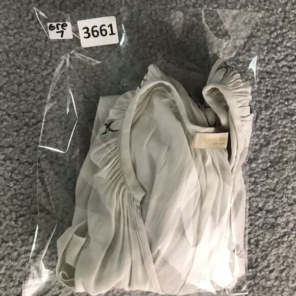 Ramy Brook Sheila Hoop-Hardware Top Wmns XS Ruffle Long Sleeve Peasant - Picture 10 of 10